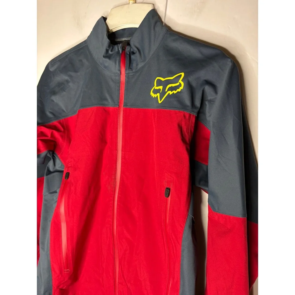 Fox Racing Attack‎ Water Jacket Mens Small Red Charcoal MTB Cycling Shell 21960